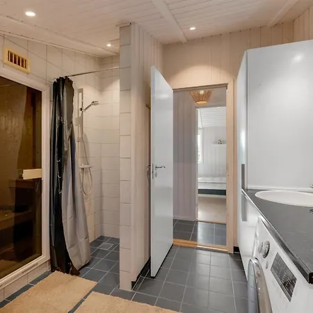 Erza - 500m From The Sea By Interhome
