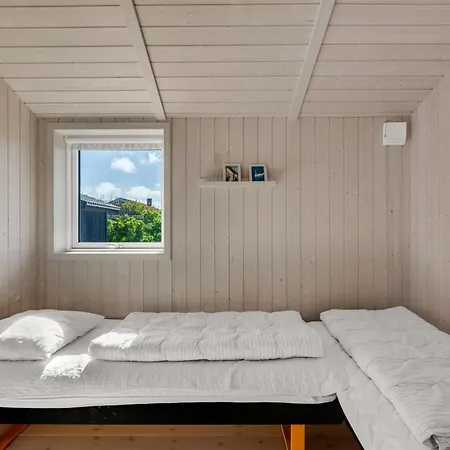 Erza - 500m From The Sea By Interhome Feriehus *