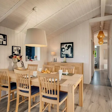 Erza - 500m From The Sea By Interhome